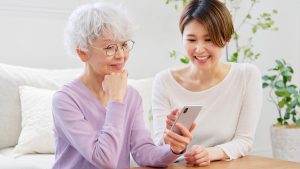 老人ホームを選ぶ際の保証人・身元引受人